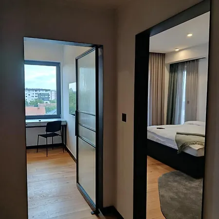 Krug 4* Bijeljina